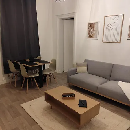 L'escale Saumuroise Apartment